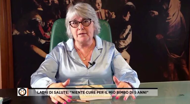 Intervista su Rete 4 nella trasmissione 'Fuori dal Coro', puntata del 19 giugno, in cui si racconta il caso di un bambino di 5 anni, affetto da disturbo dello spettro autistico, costretto a rinunciare alle cure a causa delle lunghe liste d'attesa del Sistema Sanitario Nazionale. L'avvocato Rita Lasagna interviene per offrire assistenza legale e far valere il diritto alla salute del minore